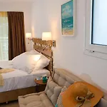 Meltemi 3* Vasiliki (Lefkada)