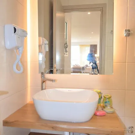 Lejlighedshotel Meltemi 3*