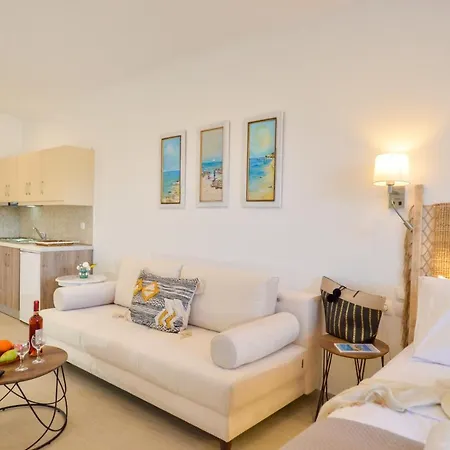 Meltemi Апарт-отель 4*