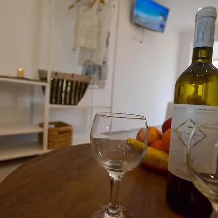 Meltemi Апарт-отель Василики