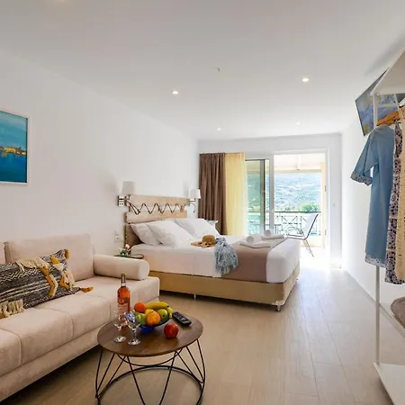 Meltemi Василики